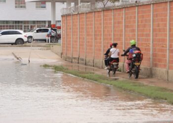 Avanza proyecto para superar inundaciones en la Comuna 4