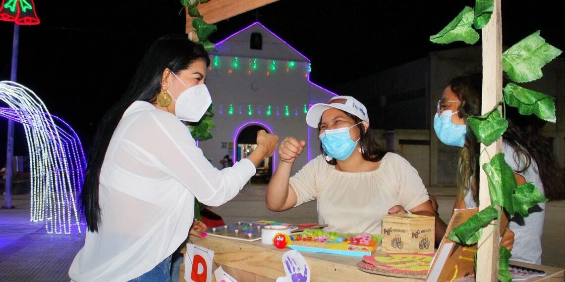 Entregan insumos a mujeres emprendedoras en Hatonuevo