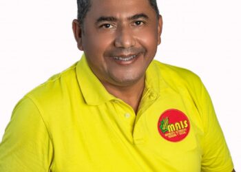 Elven Manuel Meza, es el nuevo alcalde de Manaure