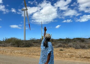 Wayuu mantienen protesta en parque eólico