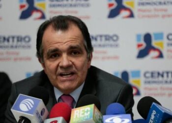 Zuluaga sorprendido por el rechazo de la coalición Equipo por Colombia