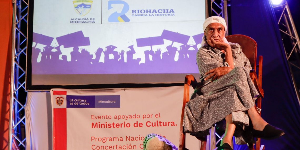 Fondo Mixto entrega reconocimiento al maestro William Muegues Morón