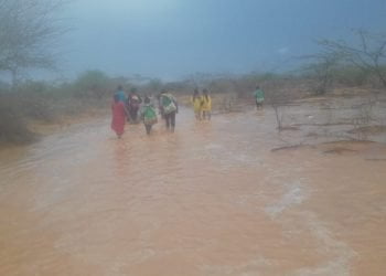 Dictaran talleres sobre incidencia de la ola invernal y huracanes en La Guajira