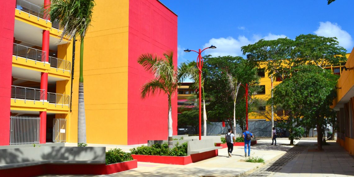 Universidad de La Guajira recibe para operar como una Bolsa de Empleo