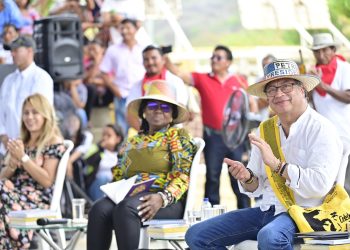 Presidente entrega cerca de $37 mil millones para la construcción del nuevo Hospital de Nazareth en la Alta Guajira