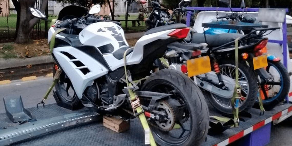 Investigan a funcionarios que estarían involucrados en robo de motocicletas inmovilizadas en Santa Marta