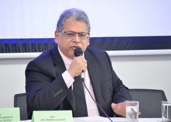 Procuraduría investiga al superintendente de Salud Ulahy Beltrán López