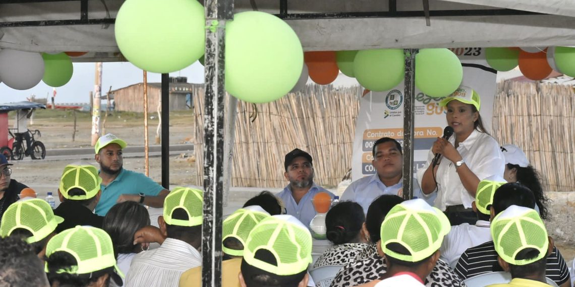 Gerente de Esepgua socializa el inicio de las obras de alcantarillado en Manaure