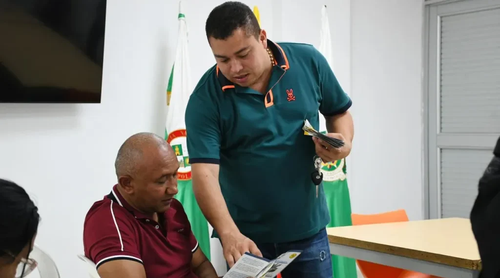 A ponerse al día con los impuestos: el llamado del alcalde de Barrancas