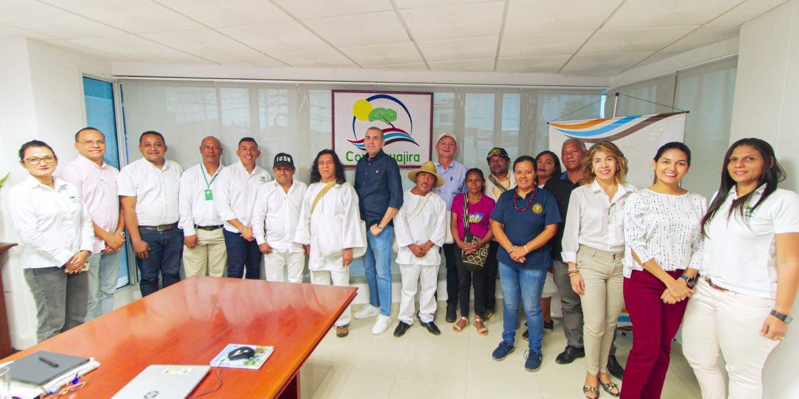 Corpoguajira y líderes indígenas de la Sierra Nevada de Santa Marta se unen para fortalecer conservación ambiental