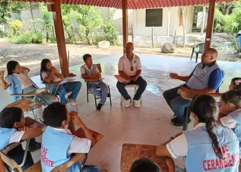 Corpoguajira promueve voluntariado ambiental en Centro Educativo Rural de Río Ancho