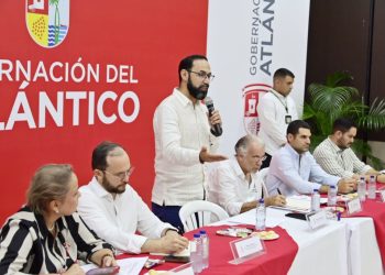 Gobierno se reúne con comercializadoras eléctricas para definir alivios tarifarios