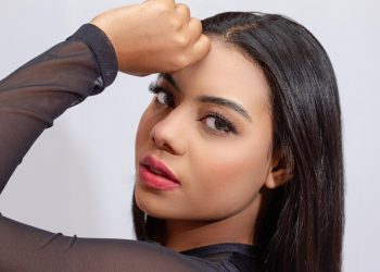 Geraldin Pérez lanza su primer trabajo discográfico ‘Imponente’