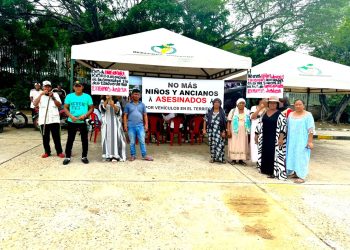 Comunidad wayuu protesta por la muerte de un anciano presuntamente atropellado por bus de Uniguajira