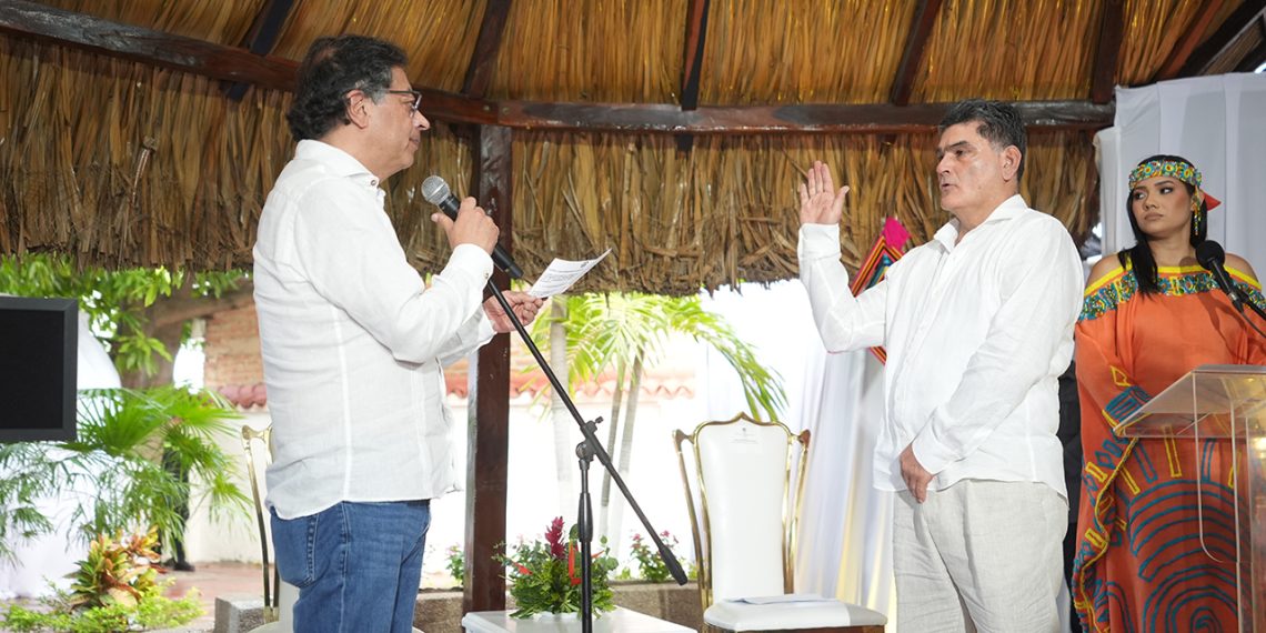 En Riohacha el presidente Petro propuso al nuevo Procurador contribuir a la construcción de una justicia internacional por la vida y contra la barbarie