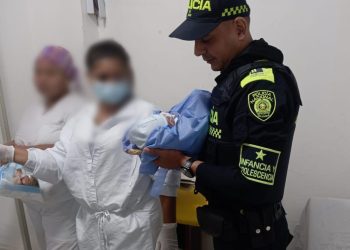 Policía rescata bebé abandonado en Mayapo