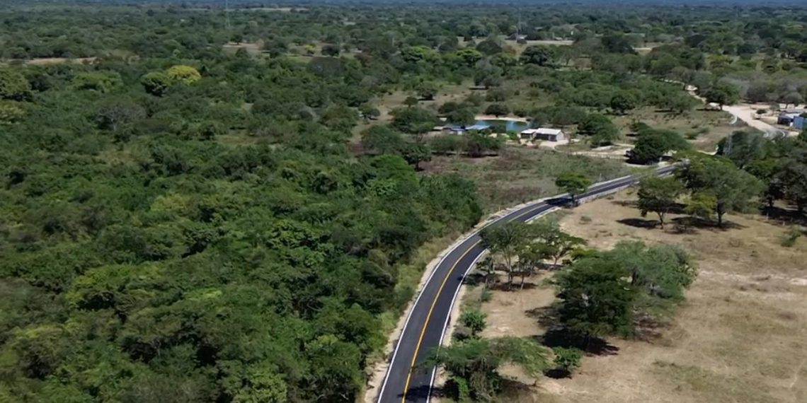 Gobernación entrega la vía Monguí-Paraver, un tramo que conecta a más de 30 comunidades indígenas