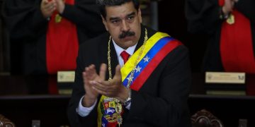 Maduro asume nuevo mandato presidencial en Venezuela en medio de denuncias de fraude electoral