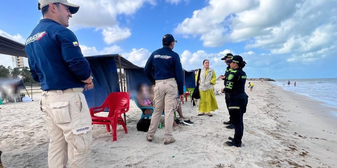 ICBF refuerza acciones para proteger a la niñez durante la temporada turística La Guajira