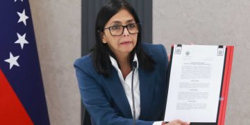Tribunal Supremo de Justicia ordena a la vicepresidenta Delcy Rodríguez asumir la Presidencia de Venezuela