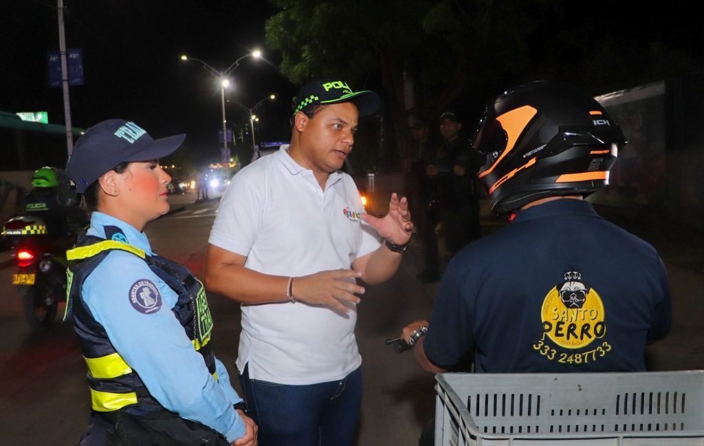 Alcaldía de Riohacha y Fuerza Pública realizan operativo de control en el centro de la ciudad