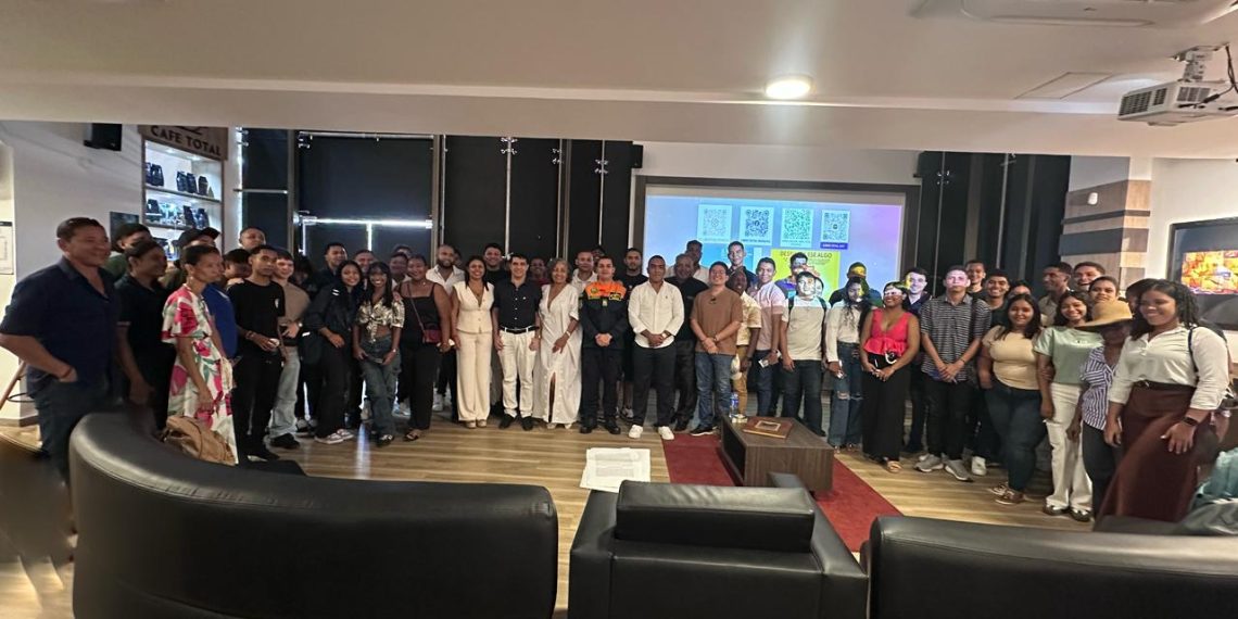 Uniguajira y Dimar fortalecen la conciencia marítima y la economía azul en La Guajira