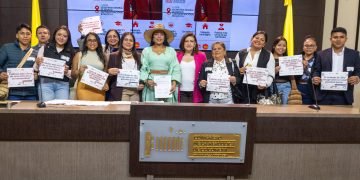 Martha Peralta radica cuatro proyectos de ley para fortalecer derechos laborales, rurales y étnicos